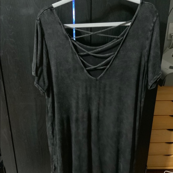 Ladies Top - Picture 2 of 2